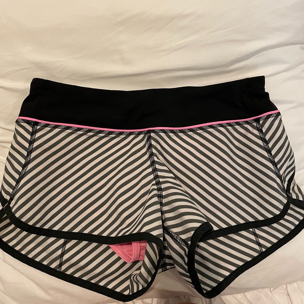 Lululemon speedo shorts, 2.5, size 6, zebra striped